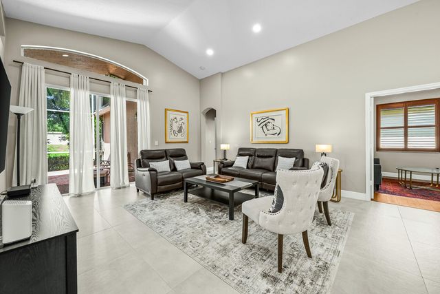 9989 Torino Drive, Lake Worth, FL 33467