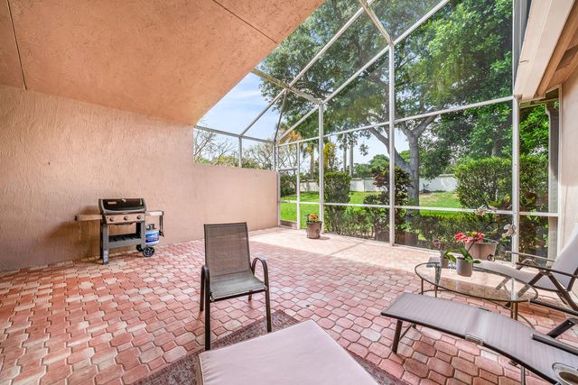 9989 Torino Drive, Lake Worth, FL 33467