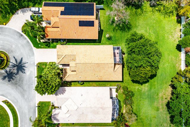 9989 Torino Drive, Lake Worth, FL 33467