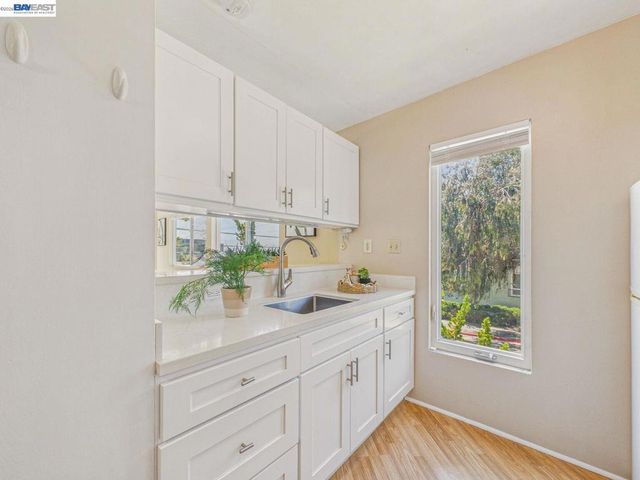 2201 Virginia St 2, Berkeley, CA 94709