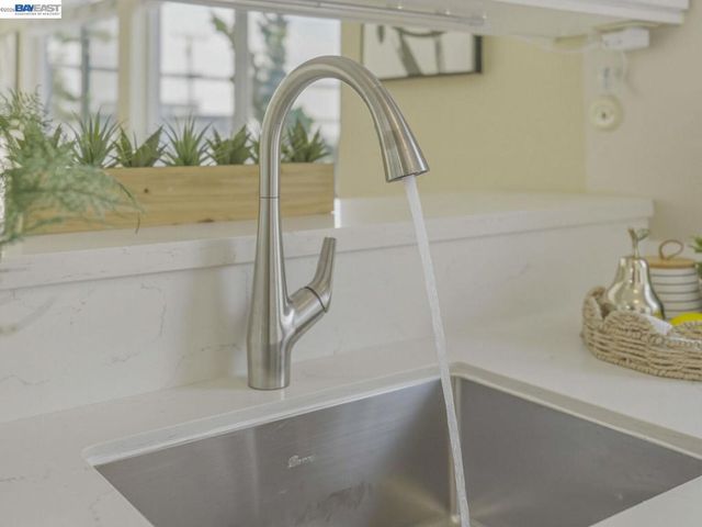 2201 Virginia St 2, Berkeley, CA 94709