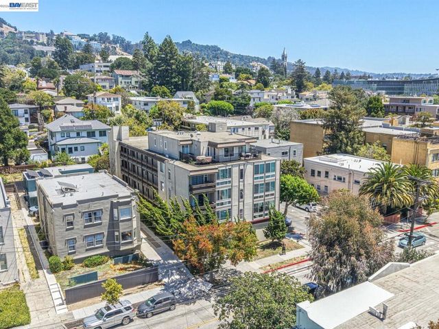 2201 Virginia St 2, Berkeley, CA 94709