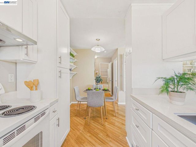 2201 Virginia St 2, Berkeley, CA 94709