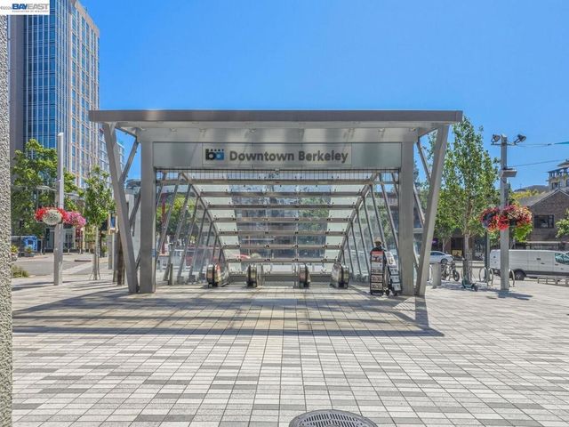 2201 Virginia St 2, Berkeley, CA 94709