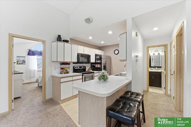 15522 Burdette Street, Omaha, NE 68116