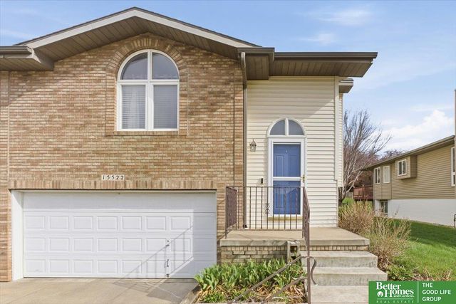 15522 Burdette Street, Omaha, NE 68116