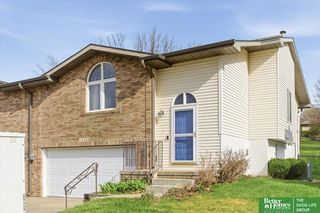 15522 Burdette Street, Omaha, NE 68116