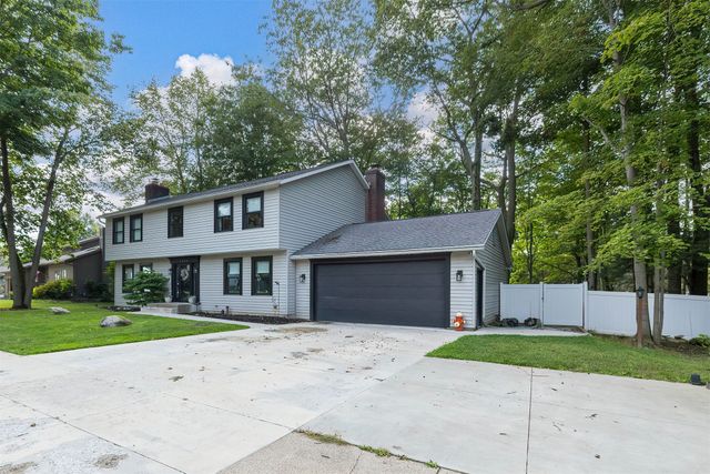 4244 NORMANDY RUE Drive, Erie, PA 16506