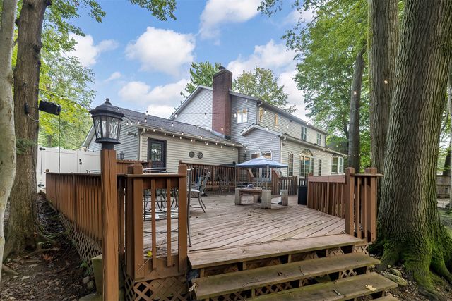 4244 NORMANDY RUE Drive, Erie, PA 16506