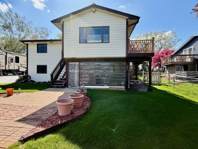 10515 Marmon Street NE, Circle Pines, MN 55014