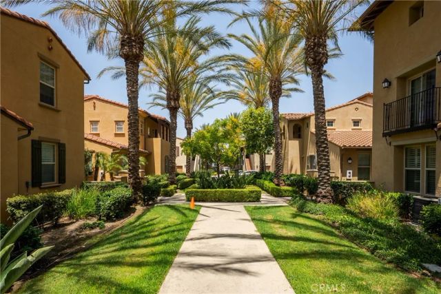 33 Silverado, Irvine, CA 92618