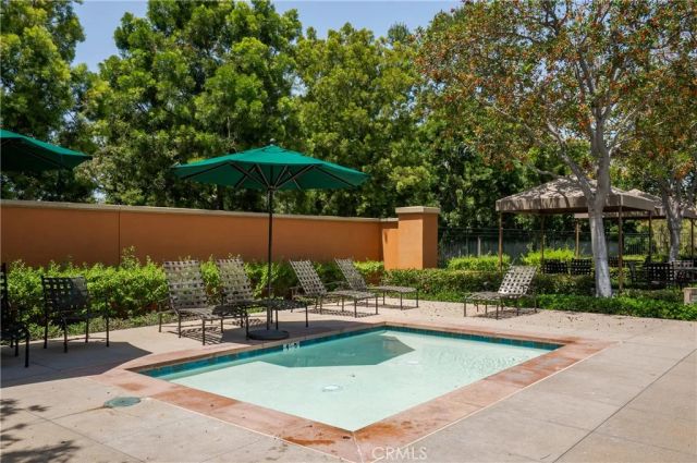 33 Silverado, Irvine, CA 92618
