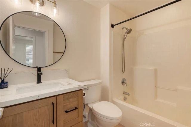 33 Silverado, Irvine, CA 92618