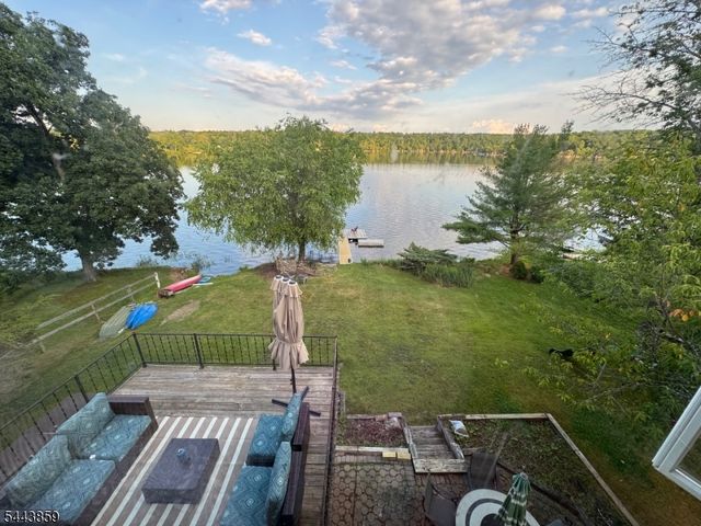 2 Bonning Rd, Frankford Twp., NJ 07860