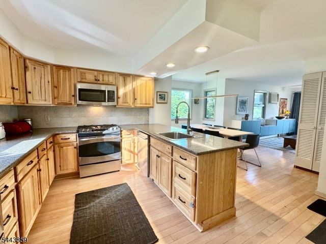 2 Bonning Rd, Frankford Twp., NJ 07860
