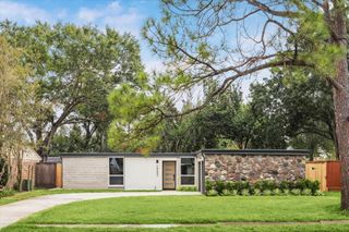 10607 Overbrook Lane, Houston, TX 77042