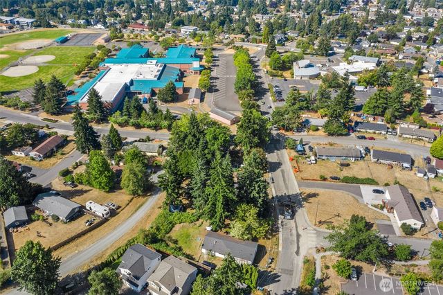 1526 Harrington Avenue NE, Renton, WA 98056