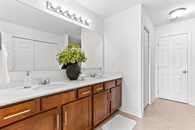286 Springview Street, Ann Arbor, MI 48103