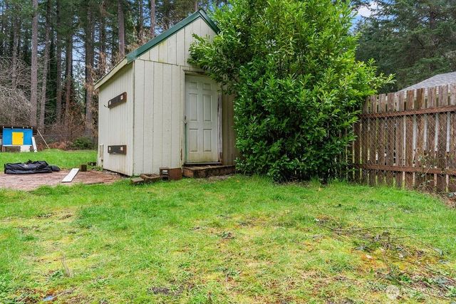 13816 Easy Street NW, Gig Harbor, WA 98329