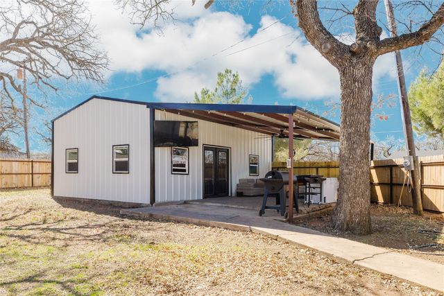 1401 W 12th Street, Cisco, TX 76437