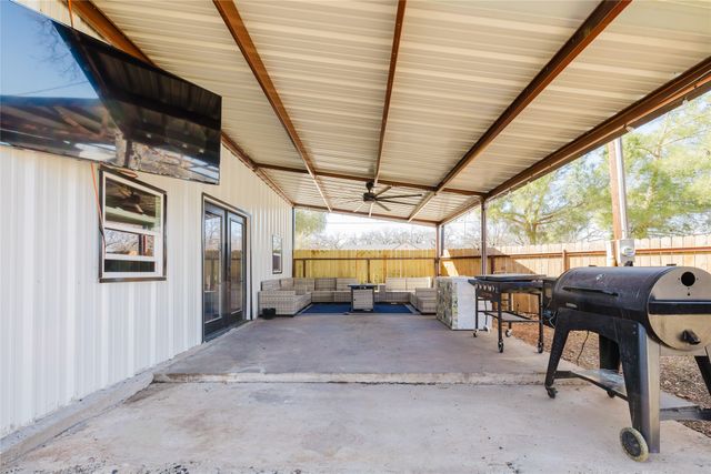 1401 W 12th Street, Cisco, TX 76437