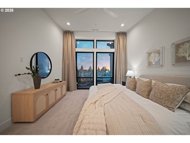 2425 N R St, Washougal, WA 98671