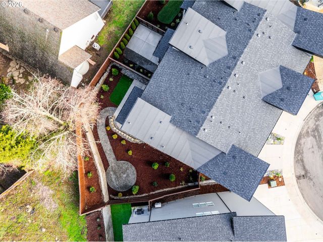 2425 N R St, Washougal, WA 98671