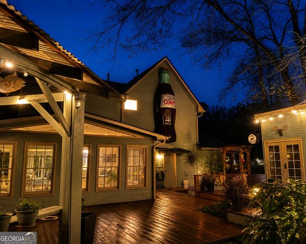 110 Shadowood Lane, Peachtree City, GA 30269