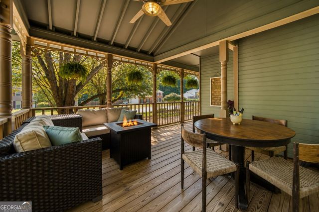 110 Shadowood Lane, Peachtree City, GA 30269