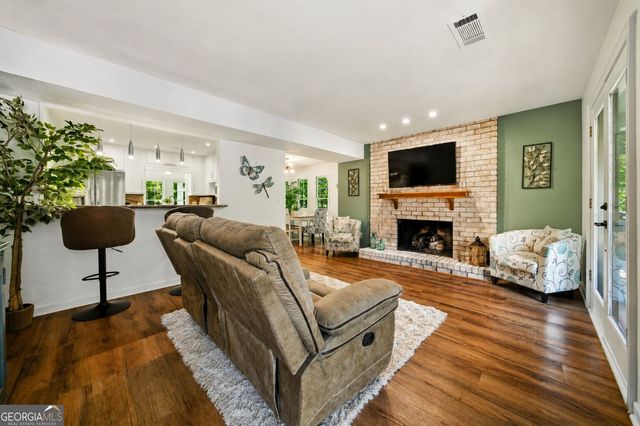 110 Shadowood Lane, Peachtree City, GA 30269