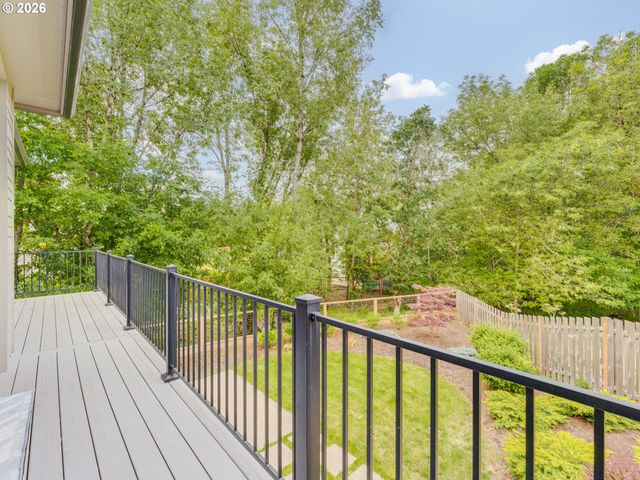 123 Nw BROOKSIDE, Mc Minnville, OR 97128