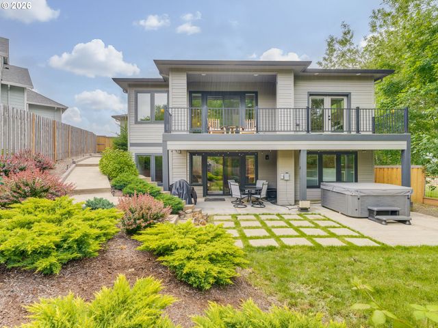 123 Nw BROOKSIDE, Mc Minnville, OR 97128