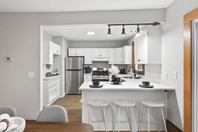 1310 Rice Street, Saint Paul, MN 55117