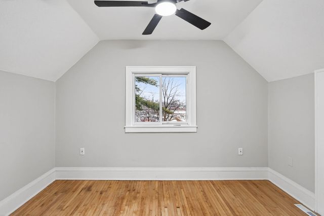 1310 Rice Street, Saint Paul, MN 55117