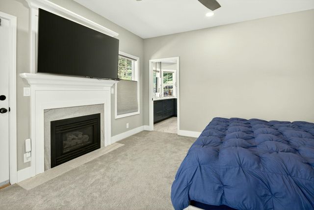 120 Ponderosa Way, Jacksonville, OR 97530