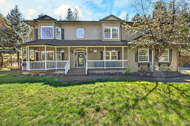 120 Ponderosa Way, Jacksonville, OR 97530