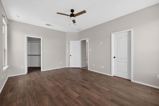 282 Lena LN, Kyle, TX 78640