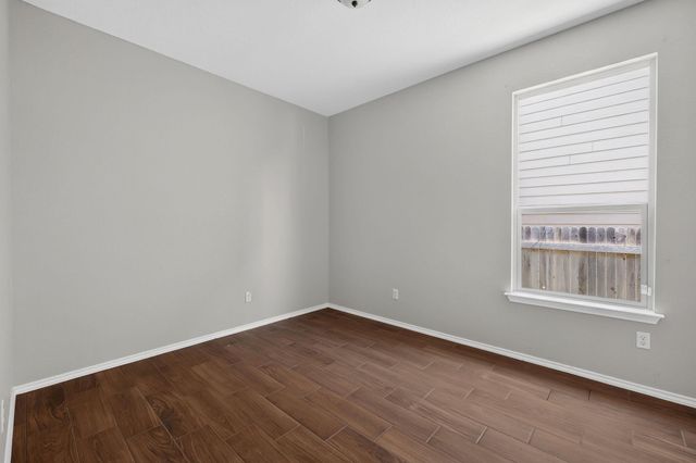 282 Lena LN, Kyle, TX 78640