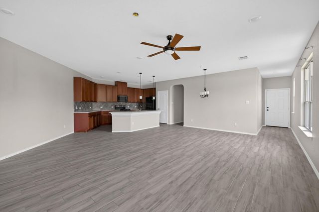 282 Lena LN, Kyle, TX 78640