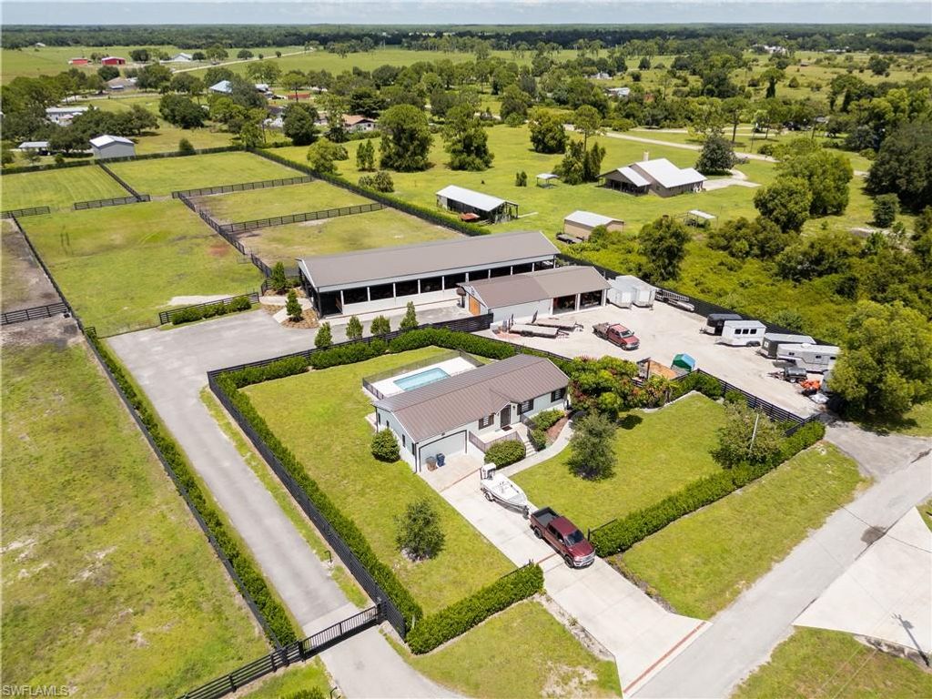 21531 N RIVER RD, ALVA, FL 33920 — photo 2
