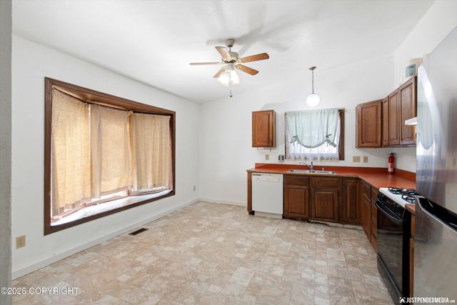 7131 Travis Circle, Anchorage, AK 99507