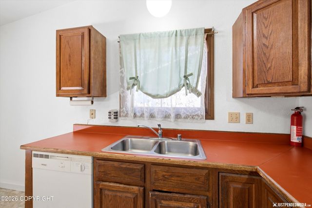 7131 Travis Circle, Anchorage, AK 99507