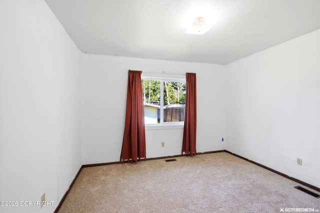 7131 Travis Circle, Anchorage, AK 99507