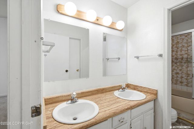 7131 Travis Circle, Anchorage, AK 99507