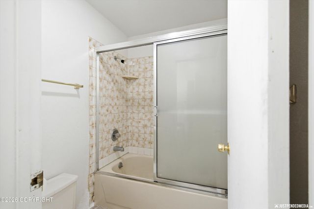7131 Travis Circle, Anchorage, AK 99507