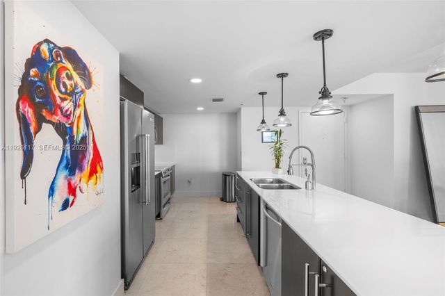 665 NE 25th St 1801, Miami, FL 33137