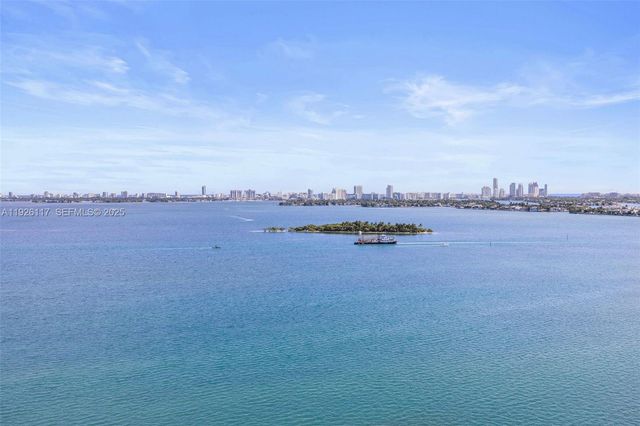 665 NE 25th St 1801, Miami, FL 33137