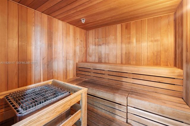 665 NE 25th St 1801, Miami, FL 33137