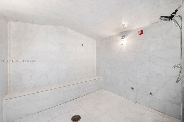 665 NE 25th St 1801, Miami, FL 33137