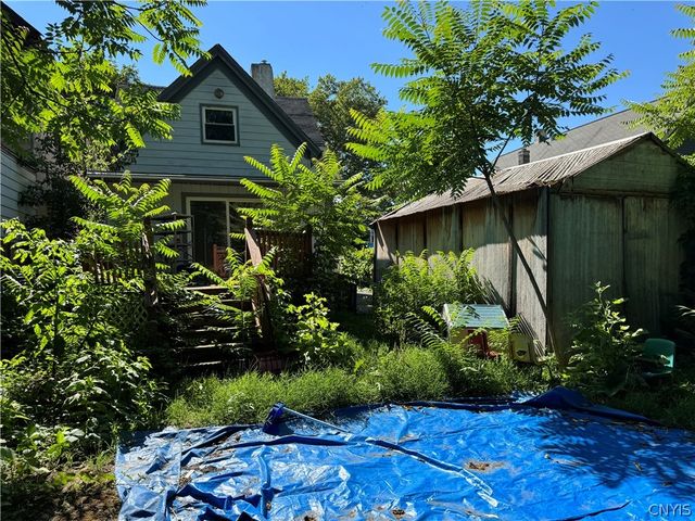 221 Hudson Street, Syracuse, NY 13207
